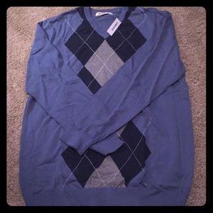 Men’s Old Navy V-Neck Sweater